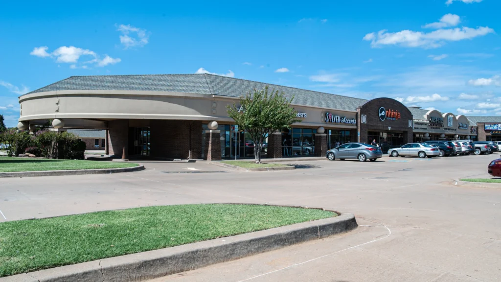 North Pointe Shoppes at Quail Springs photo 19