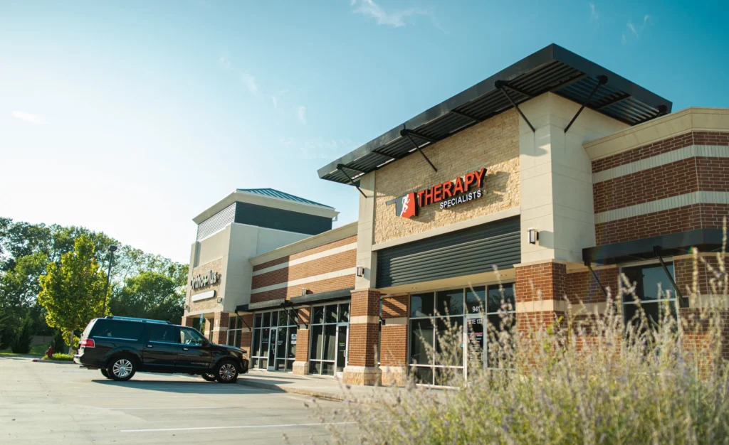 Shoppes at Fox Lake photo 17