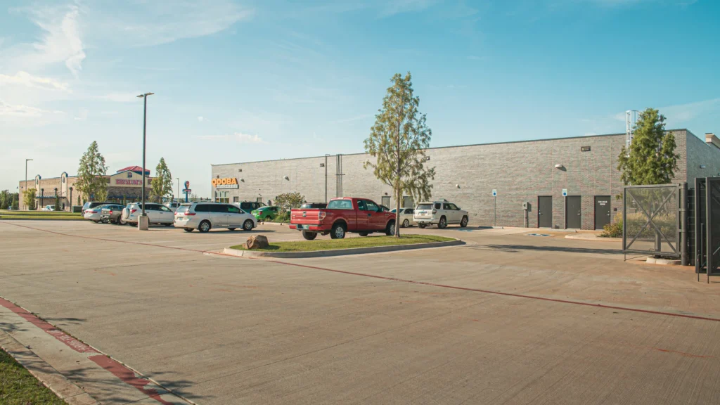 Shoppes at East Covell photo 14