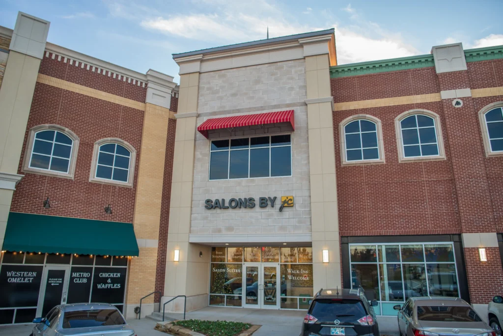 Shoppes at Quail Springs photo 9
