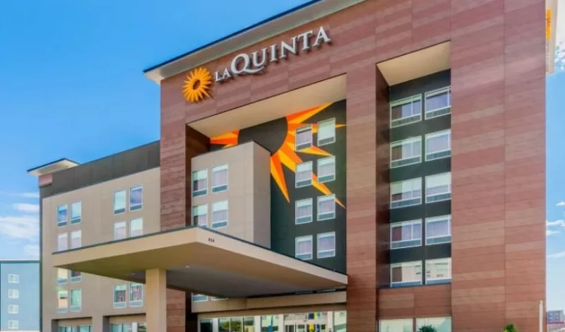 LaQuinta Inn & Suites by Wyndham Oklahoma City Airport