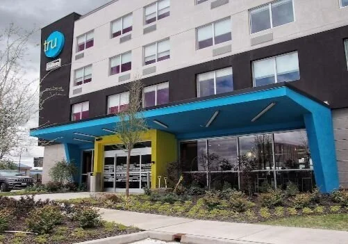 Tru by Hilton - Airport