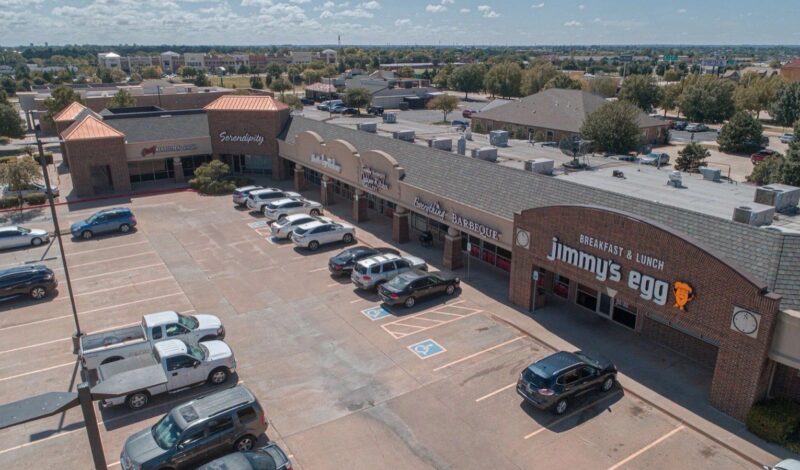 North Pointe Shoppes at Quail Springs photo 1