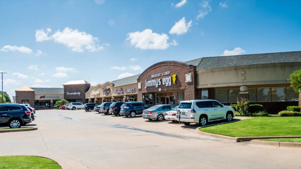 North Pointe Shoppes at Quail Springs photo 5