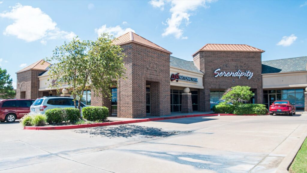North Pointe Shoppes at Quail Springs photo 6