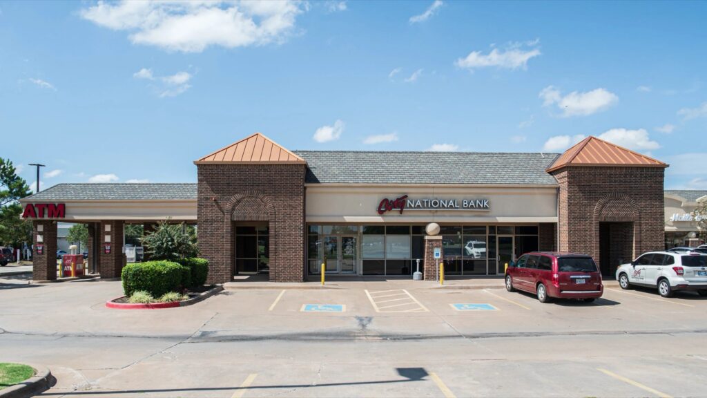 North Pointe Shoppes at Quail Springs photo 9