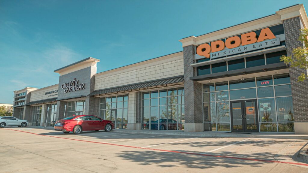 Shoppes at East Covell photo 5