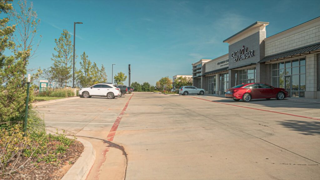Shoppes at East Covell photo 6
