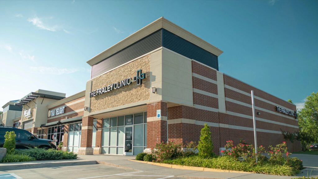 Shoppes at Fox Lake photo 9