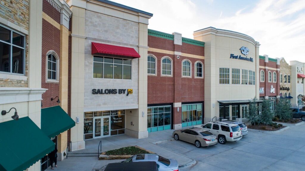 Shoppes at Quail Springs photo 2