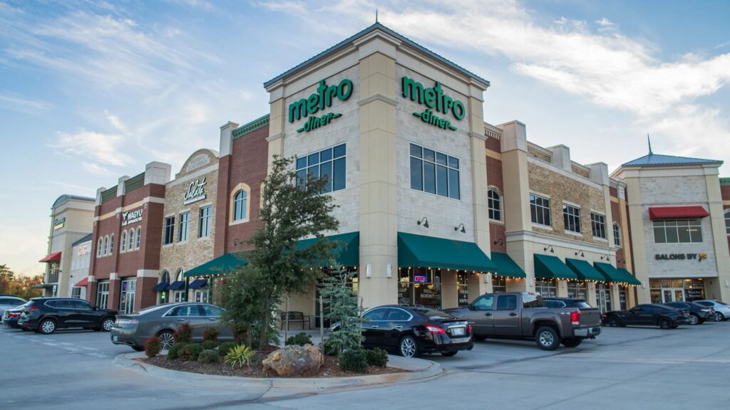 Shoppes at Quail Springs photo 4